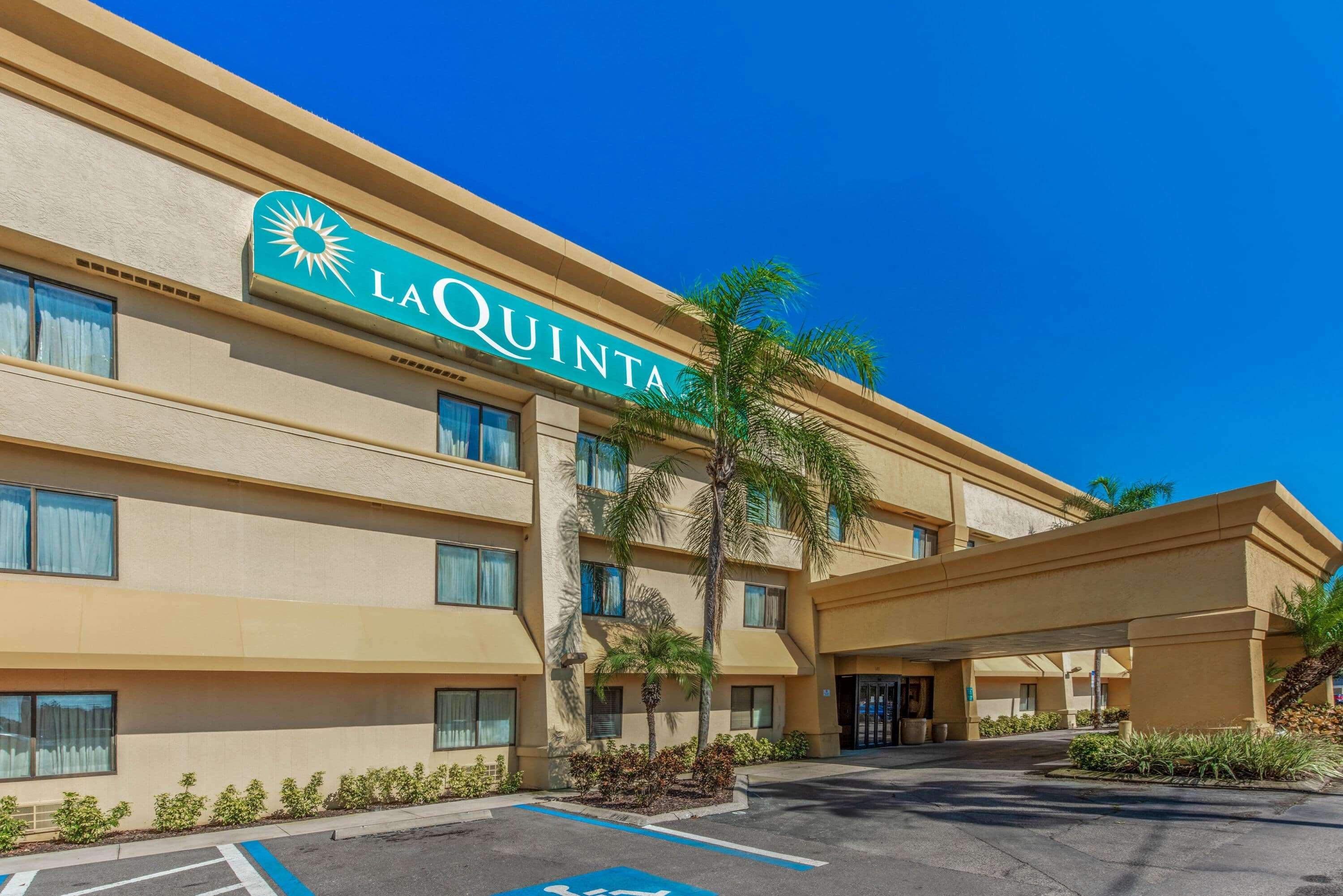 מלון La Quinta By Wyndham Tampa Brandon West מראה חיצוני תמונה